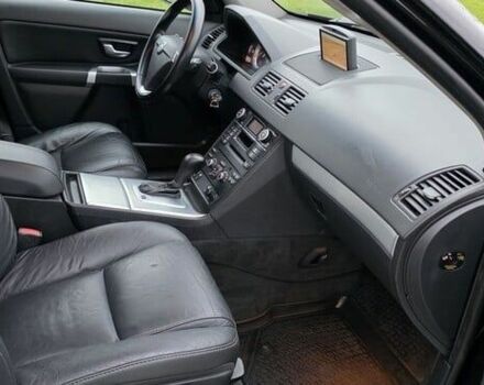 Чорний Вольво ХС90, об'ємом двигуна 2.4 л та пробігом 200 тис. км за 3900 $, фото 10 на Automoto.ua