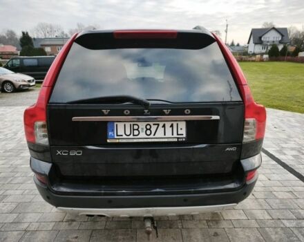 Чорний Вольво ХС90, об'ємом двигуна 2.4 л та пробігом 230 тис. км за 4400 $, фото 5 на Automoto.ua