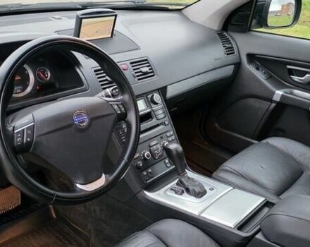 Чорний Вольво ХС90, об'ємом двигуна 2.4 л та пробігом 200 тис. км за 3900 $, фото 13 на Automoto.ua