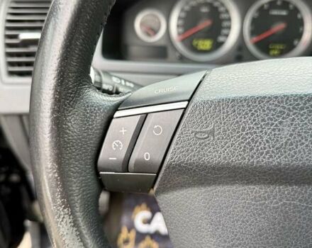 Черный Вольво ХС90, объемом двигателя 2.5 л и пробегом 210 тыс. км за 10999 $, фото 30 на Automoto.ua