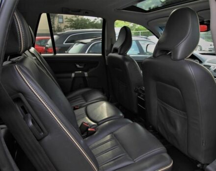 Черный Вольво ХС90, объемом двигателя 2.4 л и пробегом 240 тыс. км за 4150 $, фото 7 на Automoto.ua