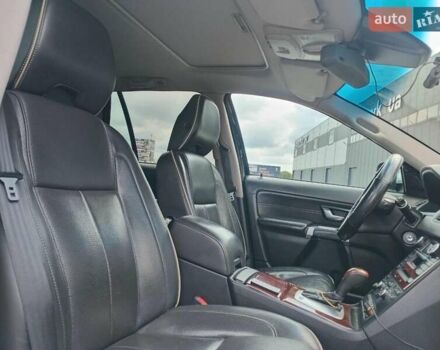 Чорний Вольво ХС90, об'ємом двигуна 2.4 л та пробігом 220 тис. км за 17990 $, фото 10 на Automoto.ua