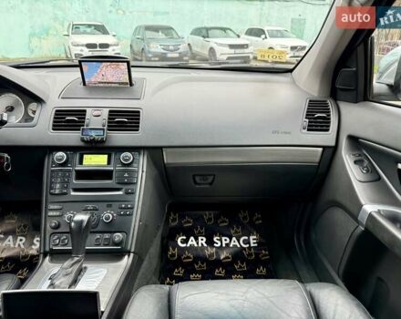 Черный Вольво ХС90, объемом двигателя 2.5 л и пробегом 210 тыс. км за 10999 $, фото 18 на Automoto.ua