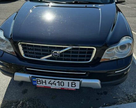 Черный Вольво ХС90, объемом двигателя 2.52 л и пробегом 210 тыс. км за 11500 $, фото 1 на Automoto.ua