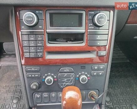 Чорний Вольво ХС90, об'ємом двигуна 2.4 л та пробігом 220 тис. км за 17990 $, фото 25 на Automoto.ua