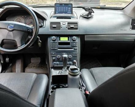 Чорний Вольво ХС90, об'ємом двигуна 2.52 л та пробігом 140 тис. км за 12500 $, фото 9 на Automoto.ua