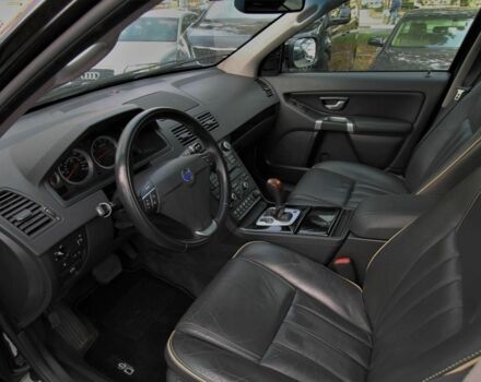 Черный Вольво ХС90, объемом двигателя 2.4 л и пробегом 240 тыс. км за 4150 $, фото 5 на Automoto.ua