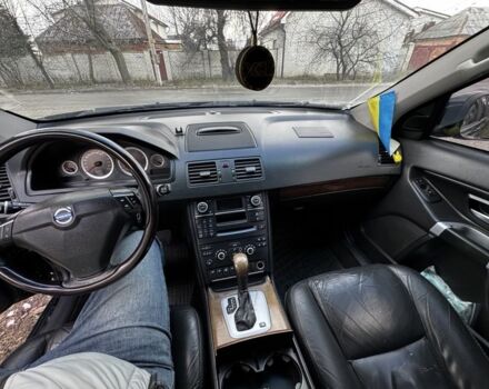 Черный Вольво ХС90, объемом двигателя 2.4 л и пробегом 311 тыс. км за 13500 $, фото 3 на Automoto.ua