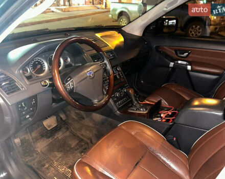 Черный Вольво ХС90, объемом двигателя 2.4 л и пробегом 314 тыс. км за 14800 $, фото 10 на Automoto.ua