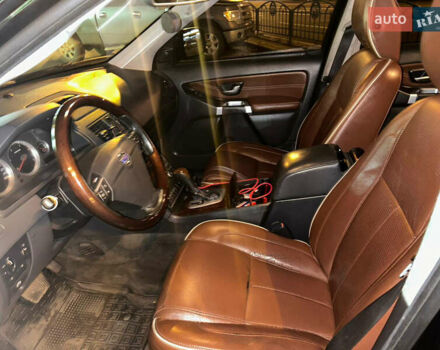 Черный Вольво ХС90, объемом двигателя 2.4 л и пробегом 314 тыс. км за 14800 $, фото 11 на Automoto.ua