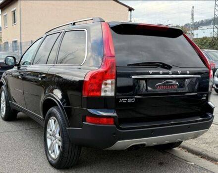 Черный Вольво ХС90, объемом двигателя 2.4 л и пробегом 270 тыс. км за 3100 $, фото 6 на Automoto.ua