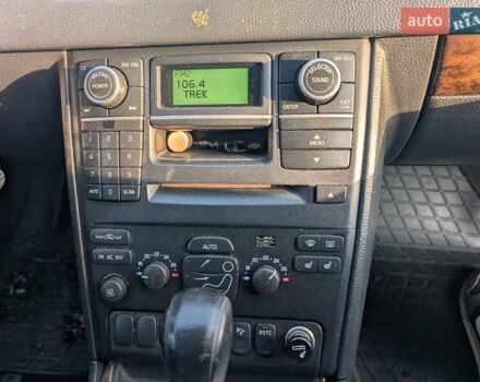 Чорний Вольво ХС90, об'ємом двигуна 2.4 л та пробігом 312 тис. км за 14950 $, фото 41 на Automoto.ua