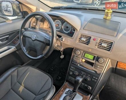 Чорний Вольво ХС90, об'ємом двигуна 2.4 л та пробігом 312 тис. км за 14950 $, фото 40 на Automoto.ua