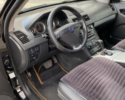 Черный Вольво ХС90, объемом двигателя 2.4 л и пробегом 235 тыс. км за 16500 $, фото 9 на Automoto.ua