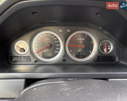 Черный Вольво ХС90, объемом двигателя 2.4 л и пробегом 250 тыс. км за 17500 $, фото 23 на Automoto.ua