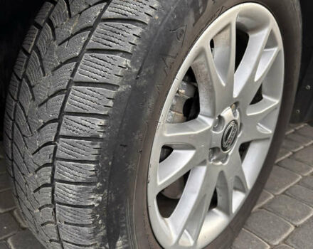 Черный Вольво ХС90, объемом двигателя 2.4 л и пробегом 250 тыс. км за 17500 $, фото 7 на Automoto.ua