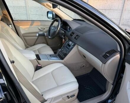 Чорний Вольво ХС90, об'ємом двигуна 3.2 л та пробігом 147 тис. км за 4100 $, фото 10 на Automoto.ua