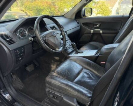 Черный Вольво ХС90, объемом двигателя 3.2 л и пробегом 88 тыс. км за 6000 $, фото 8 на Automoto.ua