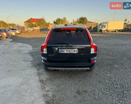 Черный Вольво ХС90, объемом двигателя 2.4 л и пробегом 223 тыс. км за 16399 $, фото 4 на Automoto.ua