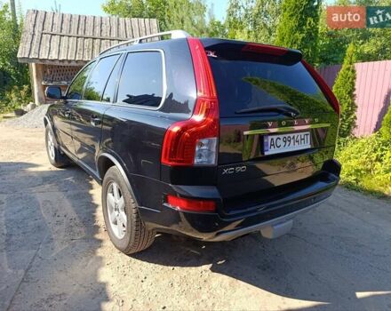 Черный Вольво ХС90, объемом двигателя 2.4 л и пробегом 355 тыс. км за 15700 $, фото 3 на Automoto.ua