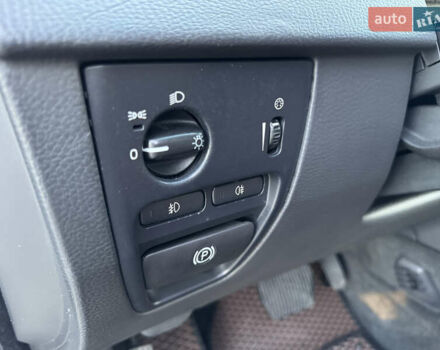 Черный Вольво ХС90, объемом двигателя 2.4 л и пробегом 223 тыс. км за 16399 $, фото 15 на Automoto.ua