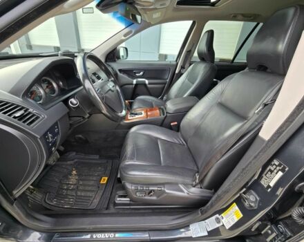 Чорний Вольво ХС90, об'ємом двигуна 3.2 л та пробігом 86 тис. км за 2000 $, фото 10 на Automoto.ua