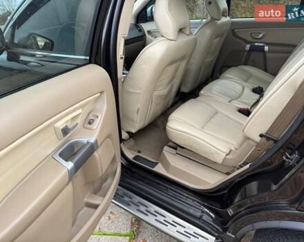 Черный Вольво ХС90, объемом двигателя 2.4 л и пробегом 240 тыс. км за 16500 $, фото 12 на Automoto.ua