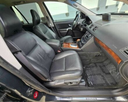 Чорний Вольво ХС90, об'ємом двигуна 3.2 л та пробігом 86 тис. км за 2000 $, фото 8 на Automoto.ua