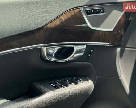 Черный Вольво ХС90, объемом двигателя 1.97 л и пробегом 296 тыс. км за 29990 $, фото 9 на Automoto.ua