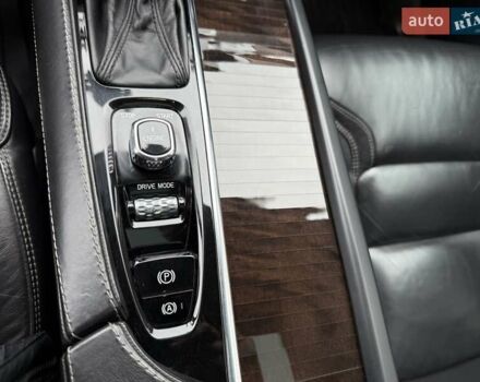 Черный Вольво ХС90, объемом двигателя 2 л и пробегом 167 тыс. км за 29500 $, фото 71 на Automoto.ua