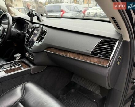 Черный Вольво ХС90, объемом двигателя 2 л и пробегом 167 тыс. км за 29500 $, фото 56 на Automoto.ua