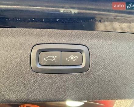 Черный Вольво ХС90, объемом двигателя 2 л и пробегом 174 тыс. км за 24400 $, фото 27 на Automoto.ua