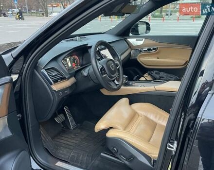 Чорний Вольво ХС90, об'ємом двигуна 1.97 л та пробігом 178 тис. км за 25700 $, фото 9 на Automoto.ua