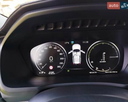 Чорний Вольво ХС90, об'ємом двигуна 2 л та пробігом 261 тис. км за 29300 $, фото 51 на Automoto.ua