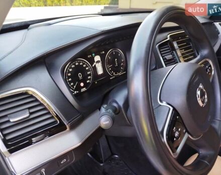 Чорний Вольво ХС90, об'ємом двигуна 2 л та пробігом 261 тис. км за 29300 $, фото 66 на Automoto.ua