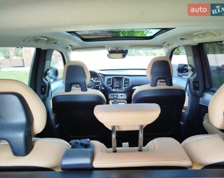 Чорний Вольво ХС90, об'ємом двигуна 2 л та пробігом 261 тис. км за 29300 $, фото 42 на Automoto.ua