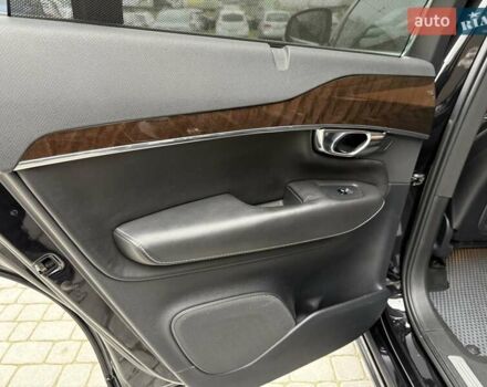 Черный Вольво ХС90, объемом двигателя 2 л и пробегом 167 тыс. км за 29500 $, фото 43 на Automoto.ua