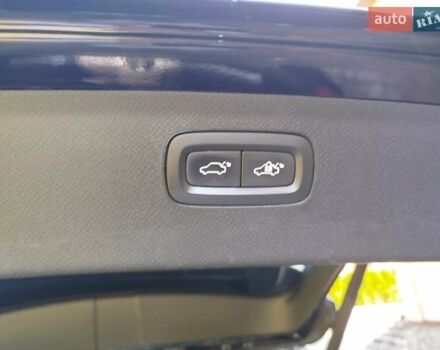 Чорний Вольво ХС90, об'ємом двигуна 2 л та пробігом 261 тис. км за 29300 $, фото 68 на Automoto.ua