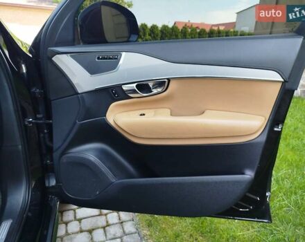 Чорний Вольво ХС90, об'ємом двигуна 2 л та пробігом 261 тис. км за 29300 $, фото 19 на Automoto.ua