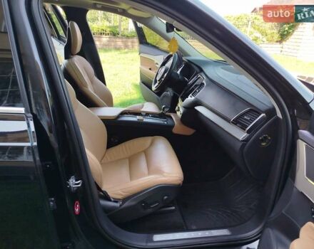 Чорний Вольво ХС90, об'ємом двигуна 2 л та пробігом 261 тис. км за 29300 $, фото 38 на Automoto.ua