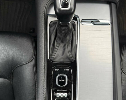 Черный Вольво ХС90, объемом двигателя 2 л и пробегом 200 тыс. км за 21800 $, фото 17 на Automoto.ua