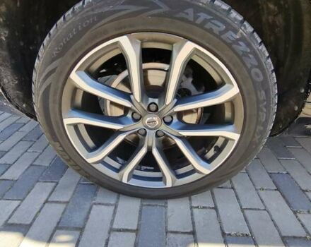 Чорний Вольво ХС90, об'ємом двигуна 2 л та пробігом 255 тис. км за 24800 $, фото 10 на Automoto.ua