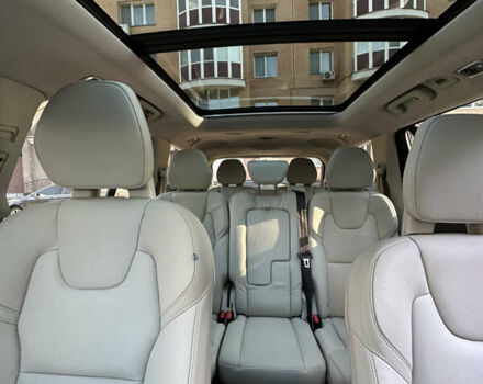 Чорний Вольво ХС90, об'ємом двигуна 2 л та пробігом 131 тис. км за 33900 $, фото 28 на Automoto.ua