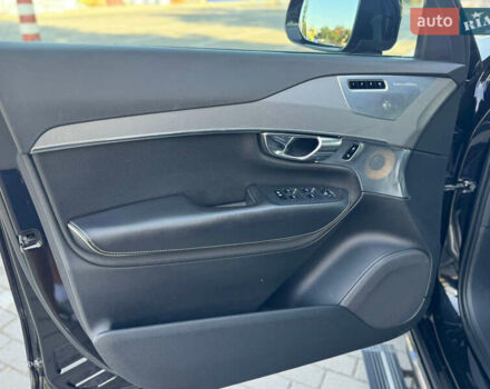 Чорний Вольво ХС90, об'ємом двигуна 1.97 л та пробігом 182 тис. км за 26000 $, фото 15 на Automoto.ua