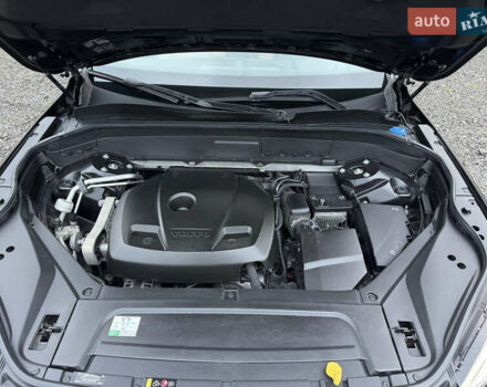 Чорний Вольво ХС90, об'ємом двигуна 1.97 л та пробігом 202 тис. км за 25499 $, фото 76 на Automoto.ua