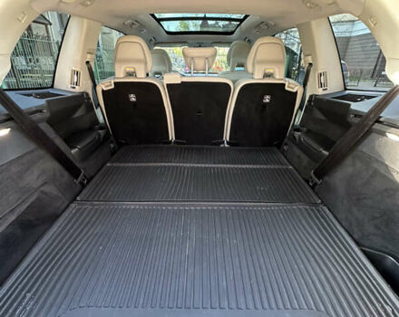 Чорний Вольво ХС90, об'ємом двигуна 2 л та пробігом 131 тис. км за 33900 $, фото 32 на Automoto.ua