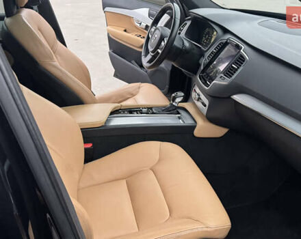 Черный Вольво ХС90, объемом двигателя 1.97 л и пробегом 243 тыс. км за 23800 $, фото 14 на Automoto.ua