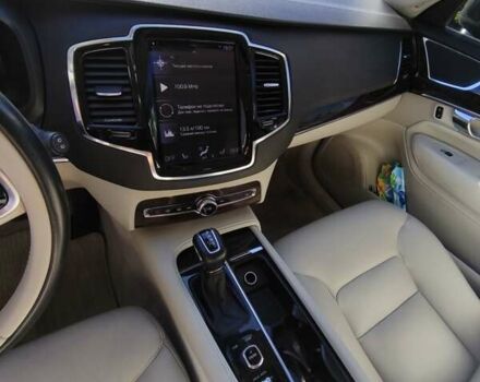 Чорний Вольво ХС90, об'ємом двигуна 2 л та пробігом 255 тис. км за 24800 $, фото 11 на Automoto.ua