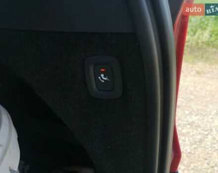 Вольво ХС90 2016 в Черновцах на Automoto.ua Черный Вольво ХС90, объемом двигателя 2 л и пробегом 212 тыс. км за 38953 $, фото 21 на Automoto.ua