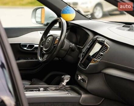 Вольво ХС90 2016 в Черновцах на Automoto.ua Черный Вольво ХС90, объемом двигателя 2 л и пробегом 212 тыс. км за 38953 $, фото 51 на Automoto.ua